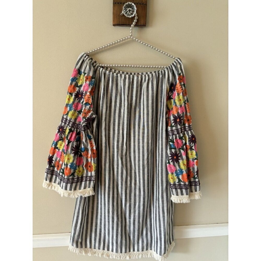 Philosophy Womens Size MediumShift Dress Floral Embroidered Sleeves Gray Striped